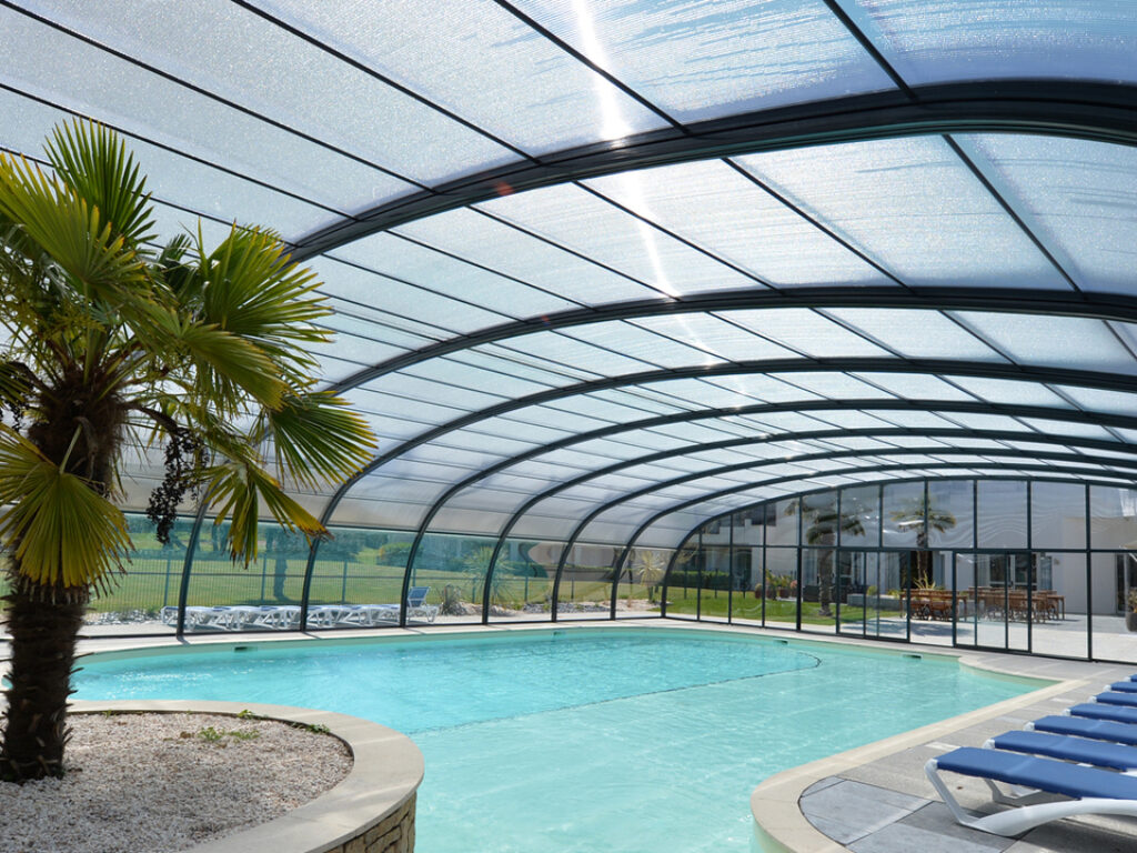 Piscine couverte